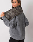 Shawl model 161164 AT