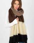 Shawl model 185902 AT
