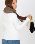 Shawl model 185902 AT