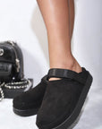 Chunky Slingback Closed Toe Clogs