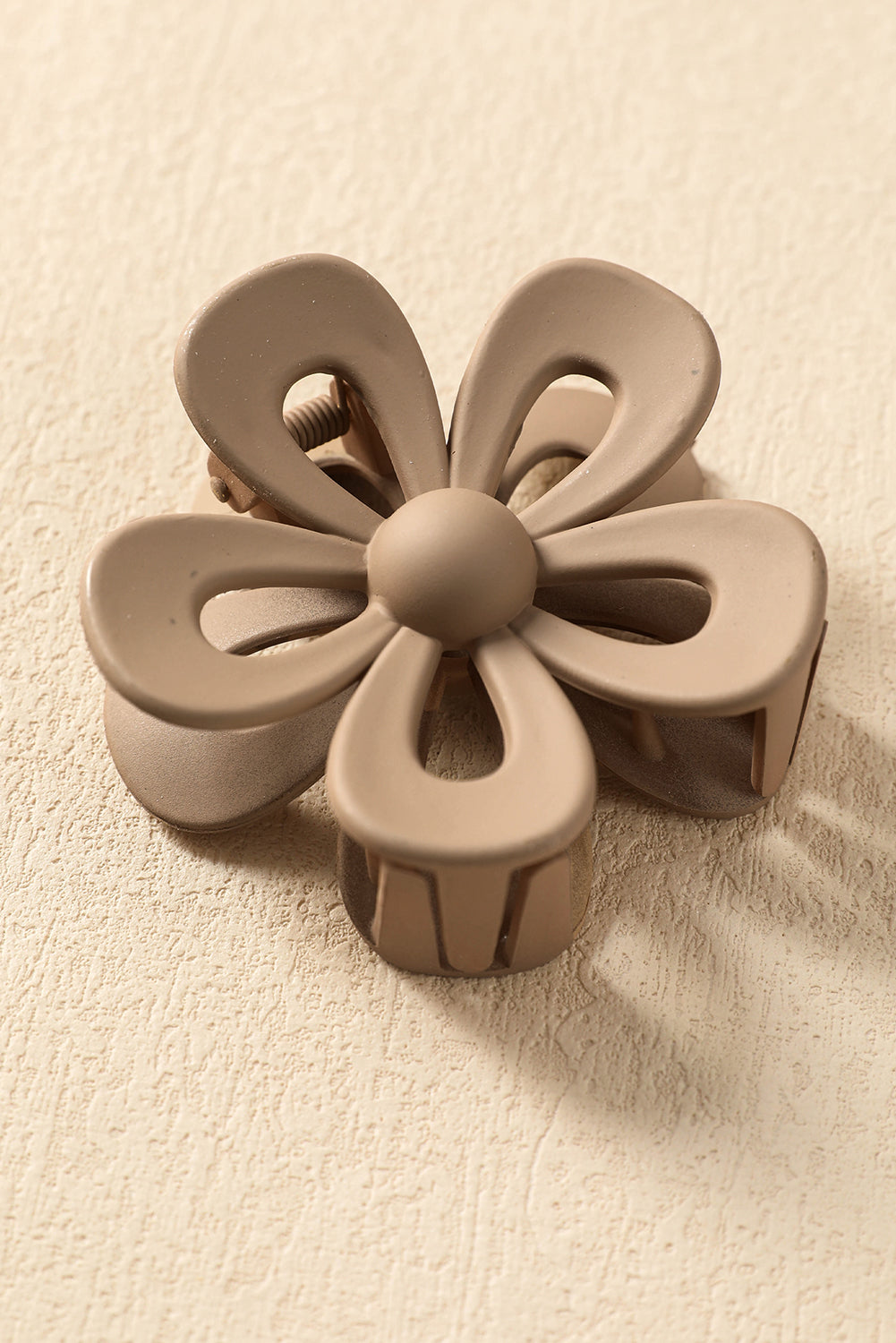 Camel Sweet Hollowed Flower Shape Claw Clip - Toi ‘n’ Moi Ltd