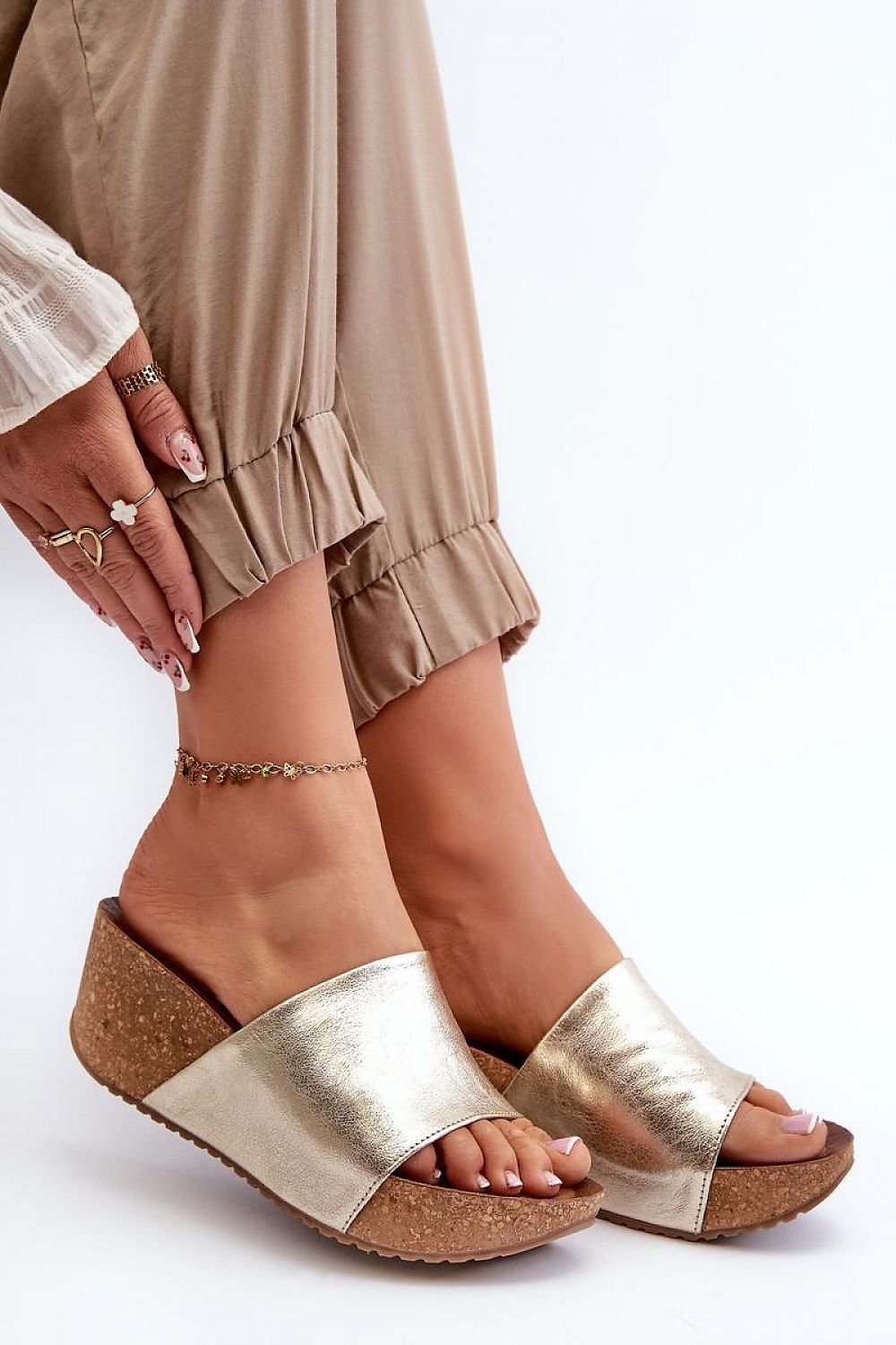  Flip-flops model 197657 Step in style 