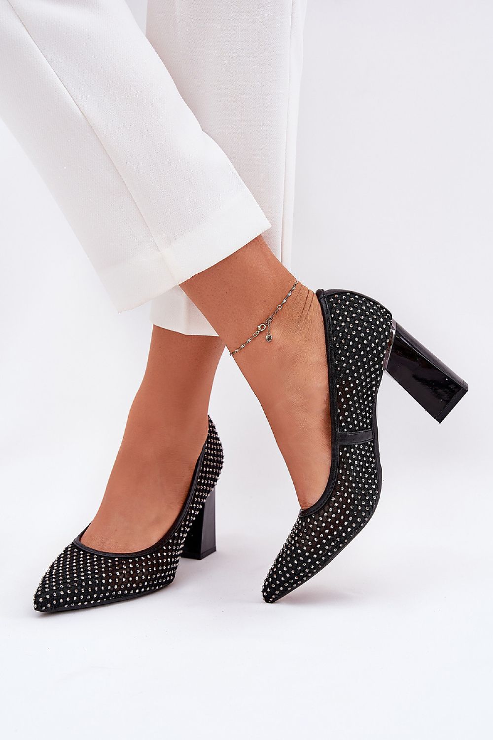 Block heel pumps model 209779 Step in style - Toi ‘n’ Moi Ltd