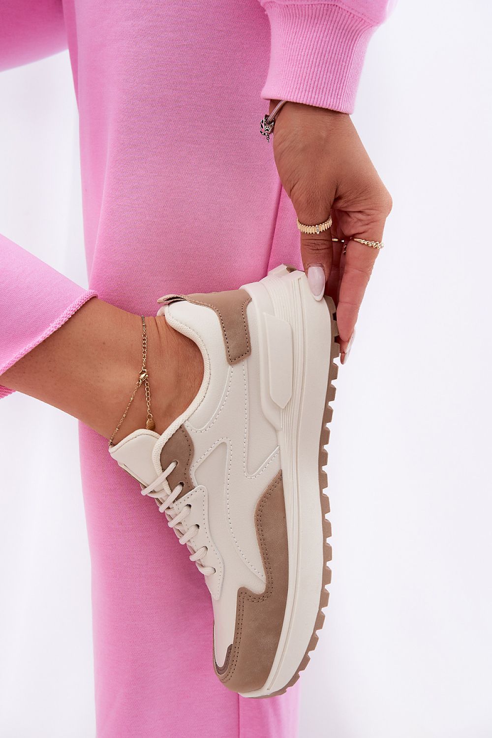  Sport Shoes model 211331 Step in style 