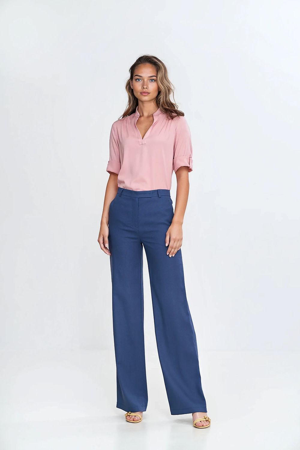  Women trousers model 211799 Nife 