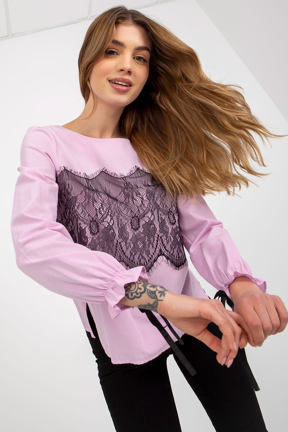 Blouse model 174462 Lakerta - Toi ‘n’ Moi Ltd
