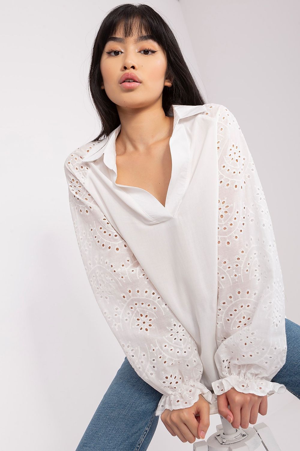 Blouse model 182076 Lakerta - Toi ‘n’ Moi Ltd