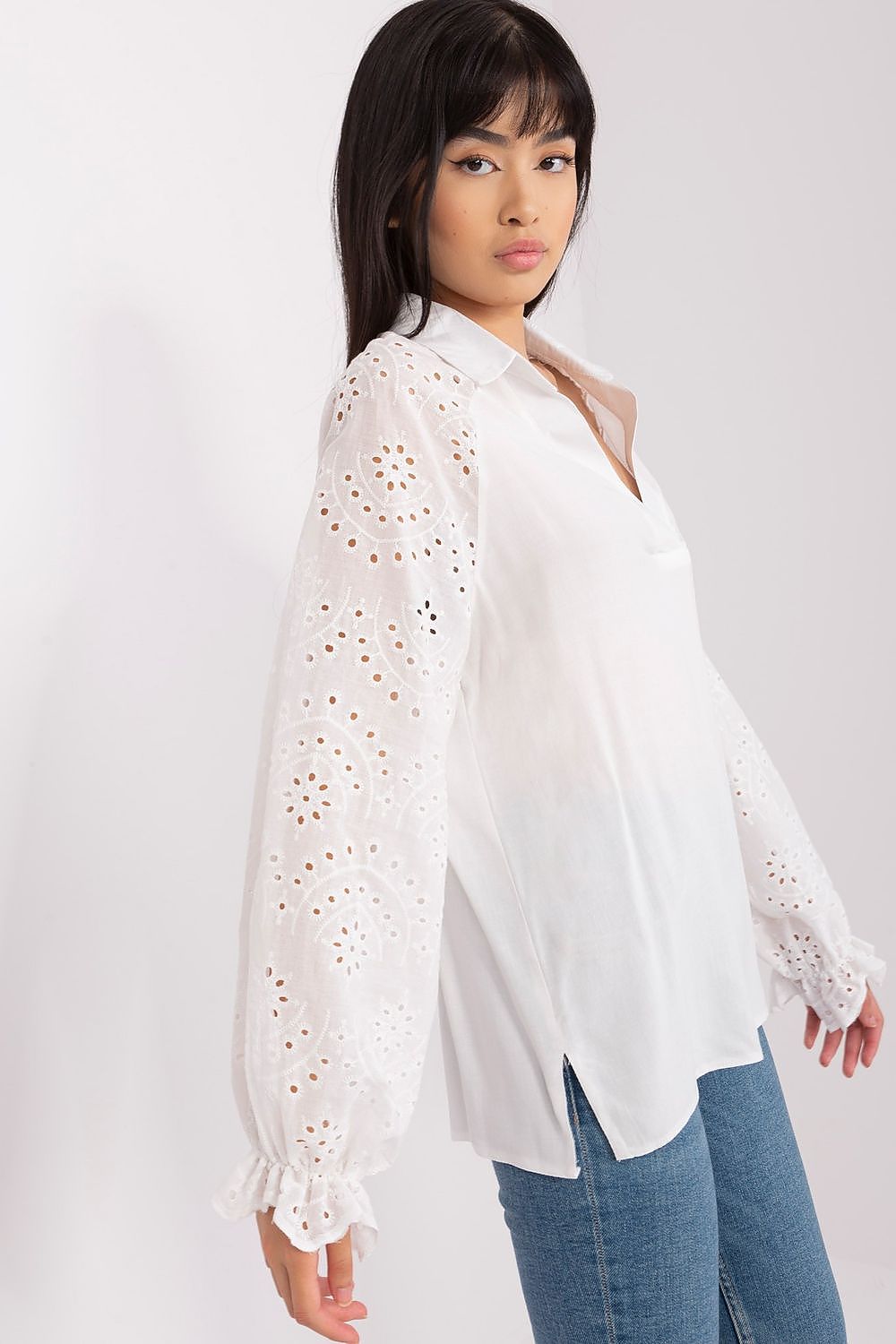 Blouse model 182076 Lakerta - Toi ‘n’ Moi Ltd