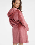 Bathrobe model 183854 Henderson - Toi ‘n’ Moi Ltd