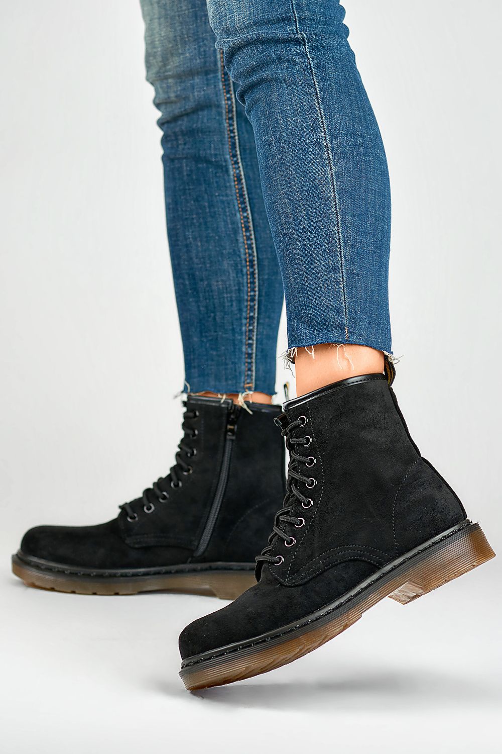 Bootie model 185169 PRIMO - Toi ‘n’ Moi Ltd