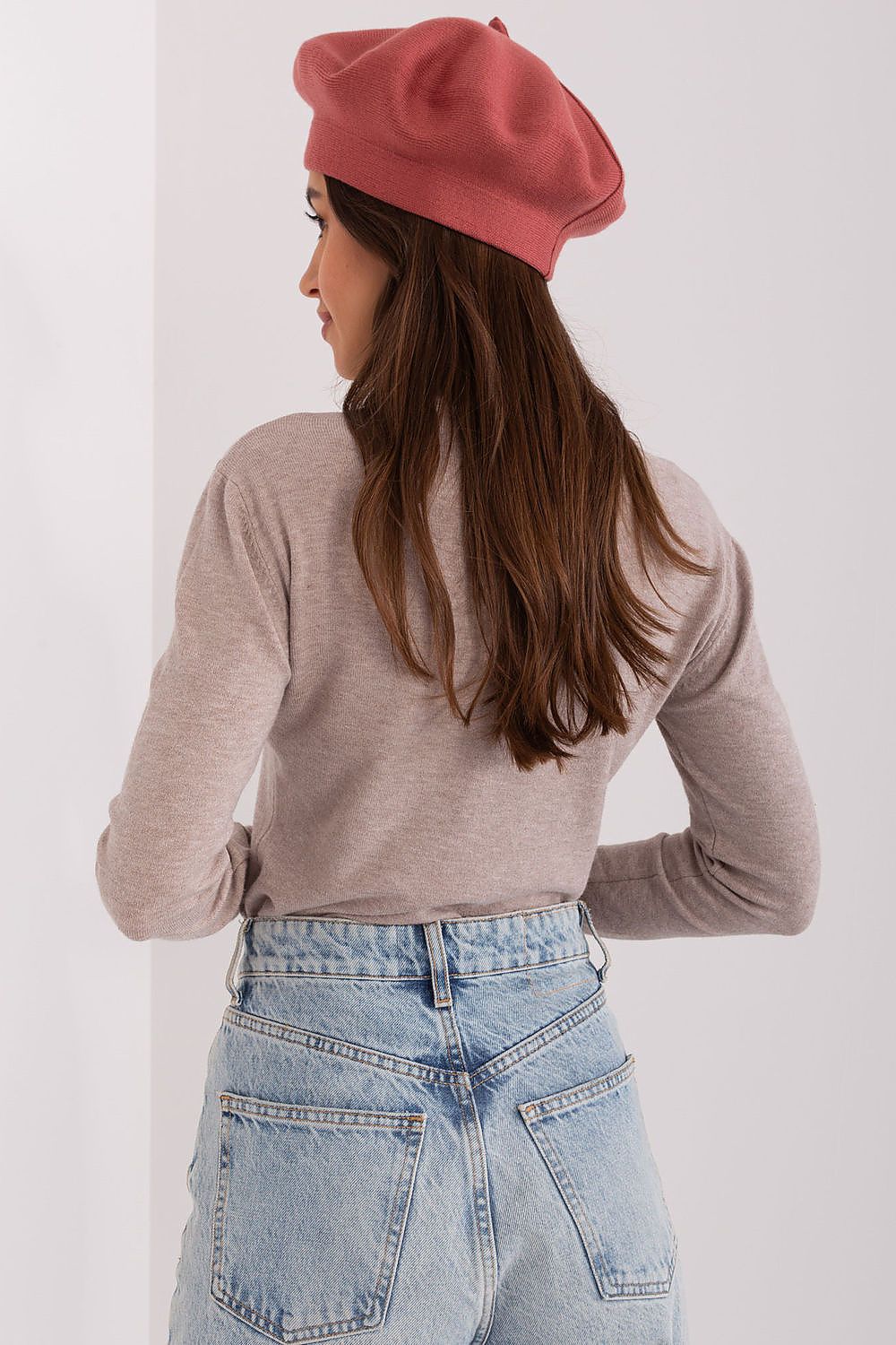 Beret model 185838 AT - Toi ‘n’ Moi Ltd
