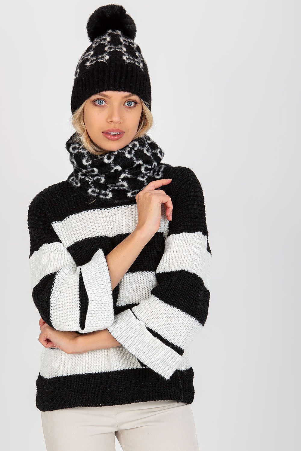  Infinity Scarf model 185920 AT 