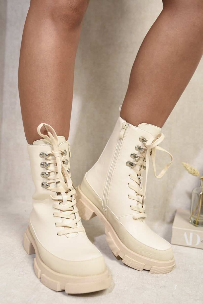 Chunky Platform Lace-Up Ankle Boots - Toi ‘n’ Moi Ltd