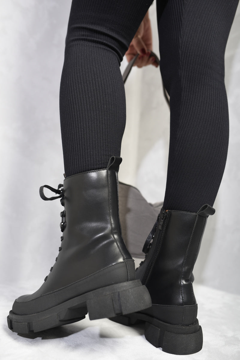 Chunky Platform Lace-Up Ankle Boots - Toi ‘n’ Moi Ltd