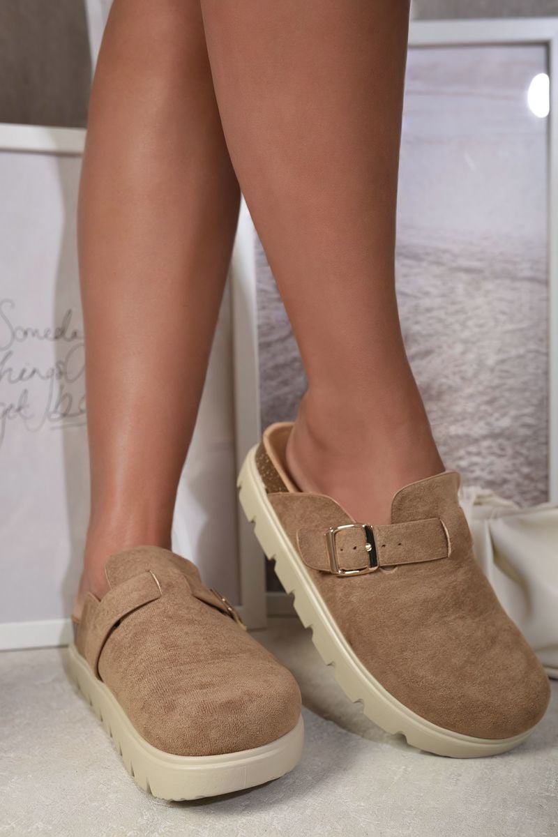 Chunky Closed Toe Buckle Sandals - Toi ‘n’ Moi Ltd