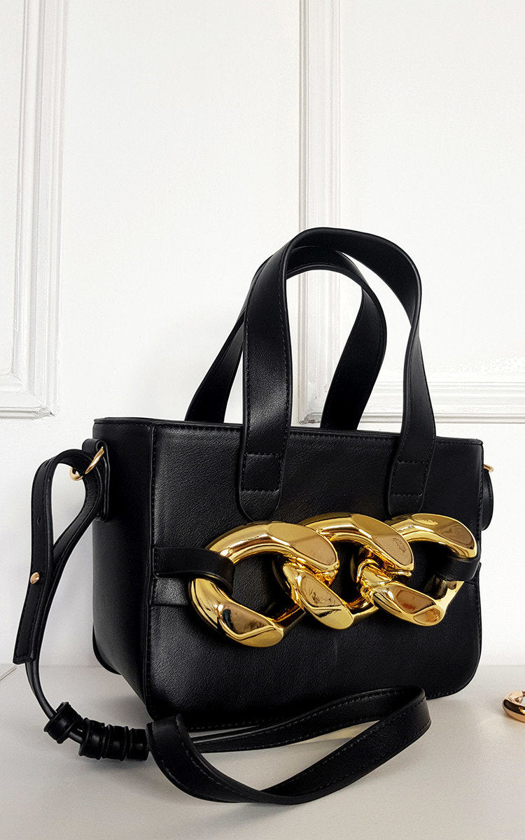 Bag with Extreme Chain Detail - Toi ‘n’ Moi Ltd