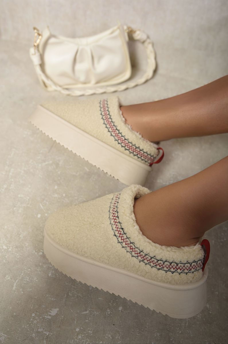 Ankle Cozy Plush Lining Thick Sole Fluffy Slippers - Toi ‘n’ Moi Ltd