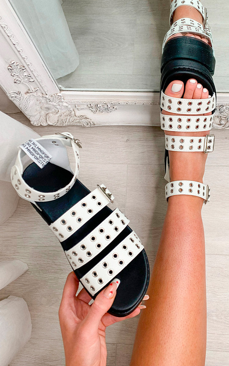Chunky Platform Eyelet Sandals - Toi ‘n’ Moi Ltd