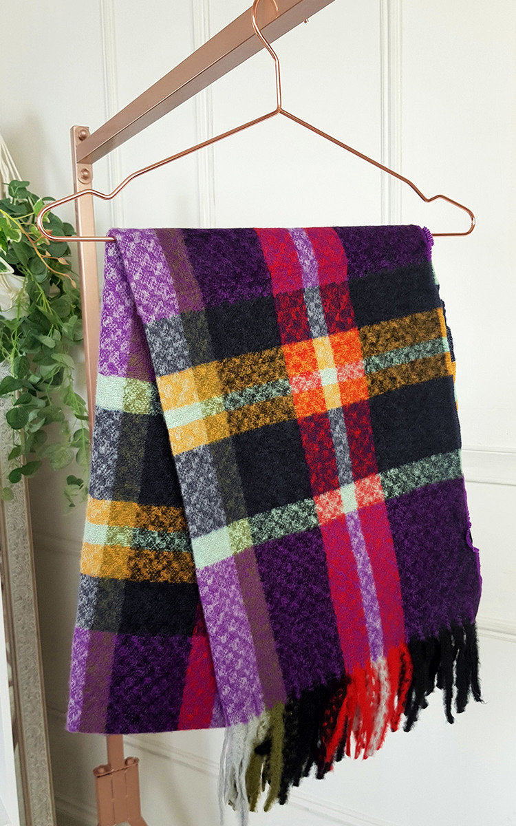 Check Print Knitted Scarf - Toi ‘n’ Moi Ltd