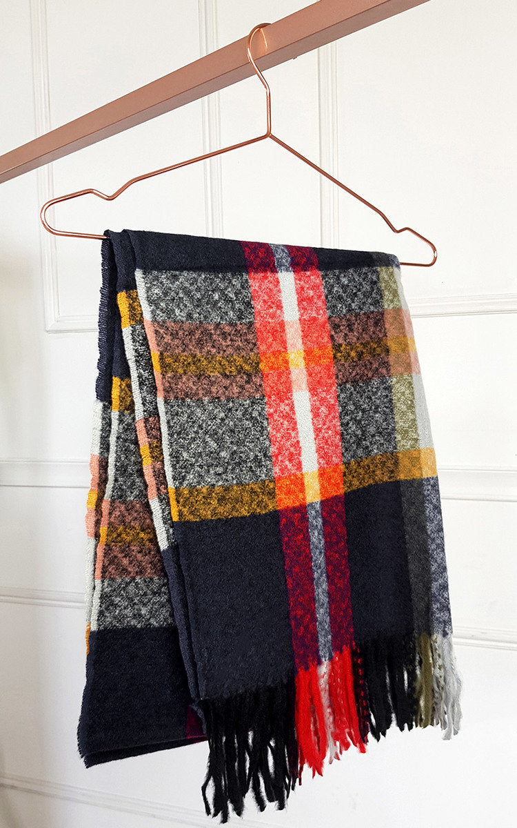 Check Print Knitted Scarf - Toi ‘n’ Moi Ltd