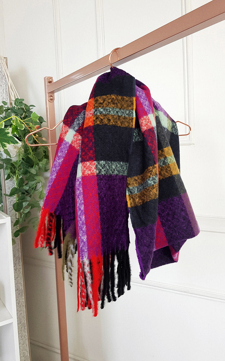 Check Print Knitted Scarf - Toi ‘n’ Moi Ltd